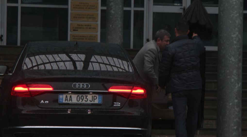 Damian Gjiknuri dëshmon në Prokurorinë e Krimeve të Rënda