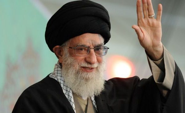Irani në huti! Thuhet se Khamenei vdiq