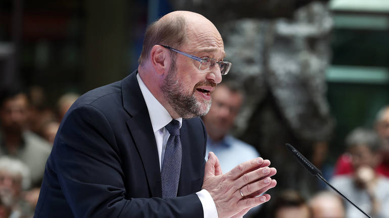 Schulz bën të ditur largimin e menjëhershëm nga drejtimi i SPD-së