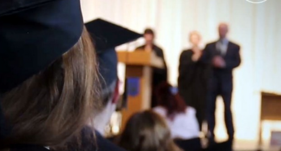 Në këtë shtet studentët nuk paguajnë, por paguhen që të studiojnë