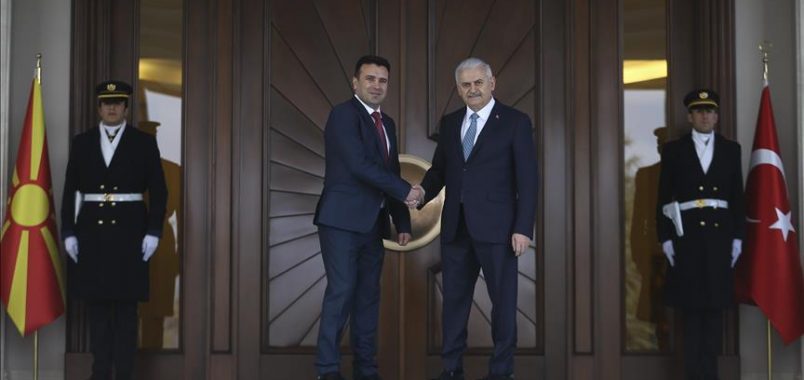 Kryeministri i Maqedonisë Zaev pritet me ceremoni zyrtare nga homologu i tij Yildirim