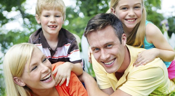 familje-e-lumtur.jpg