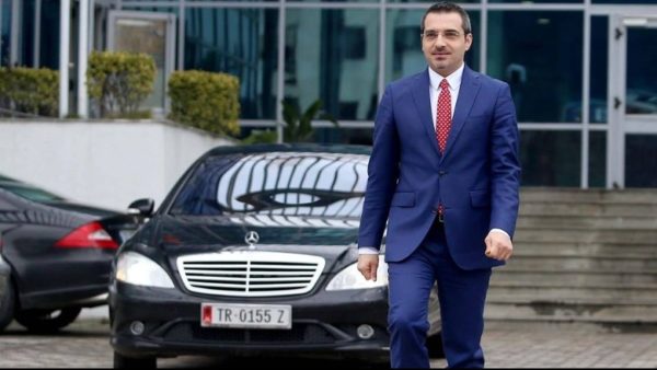 1526317063_tahiritekrimeterendadel14maj-600x338.jpg