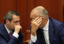 Edi Rama vlerëson aktin e dorëzimit të mandatit nga Saimir Tahiri: dinjitoz!