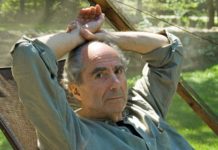 Philip Roth: statusi enigmatik i romancierit që suksesin e arriti përmes kritikave