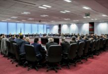Konstatimi: të jesh zv.ministër në Kosovë, një i papunë me rrogë!