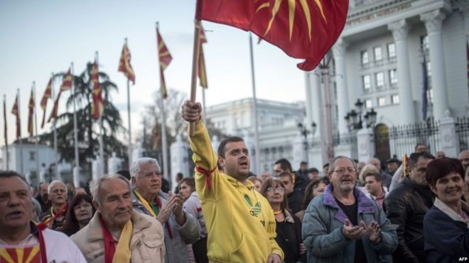 maqedoni-gjendja-politike-kaos-krize-politike-rajoni-bota-e1491809217964.jpg