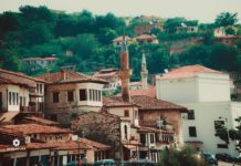 “Berati ne UNESCO”, një ndihmesë e veçantë nga ambasadorja e Marokut
