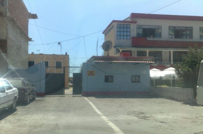 polici-kruje.jpg