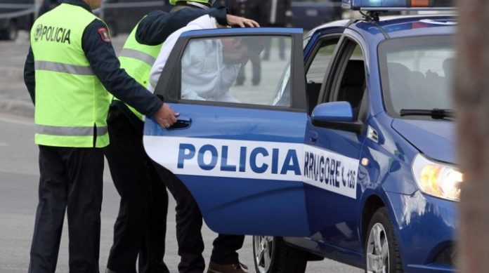 policia-rrugore-te-dehur-1024x785.jpg