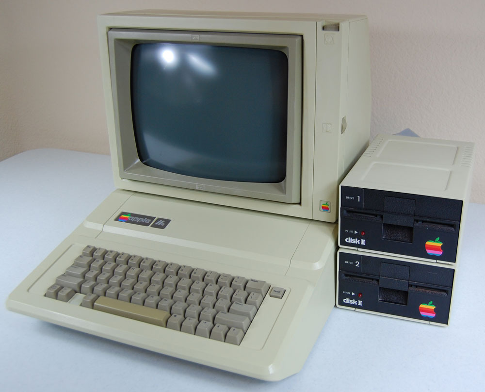 30 vite kanë kaluar dhe ky kompjuter Apple IIe ende funksionon