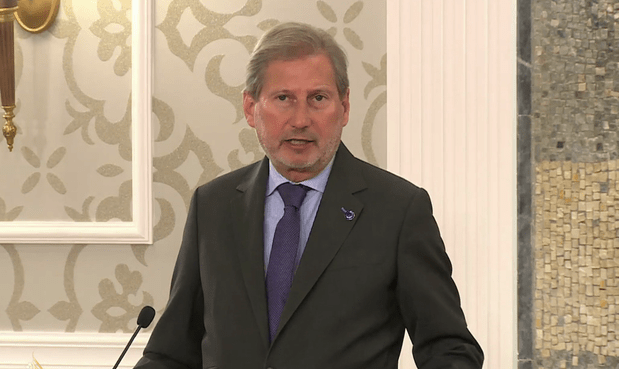 johannes hahn cg ajb e1552809818365