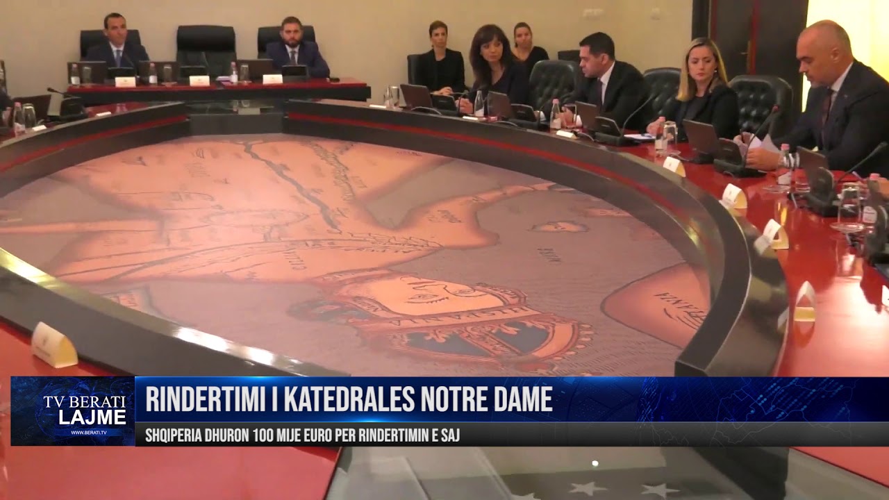 RINDERTIMI I KATEDRALES NOTRE DAME