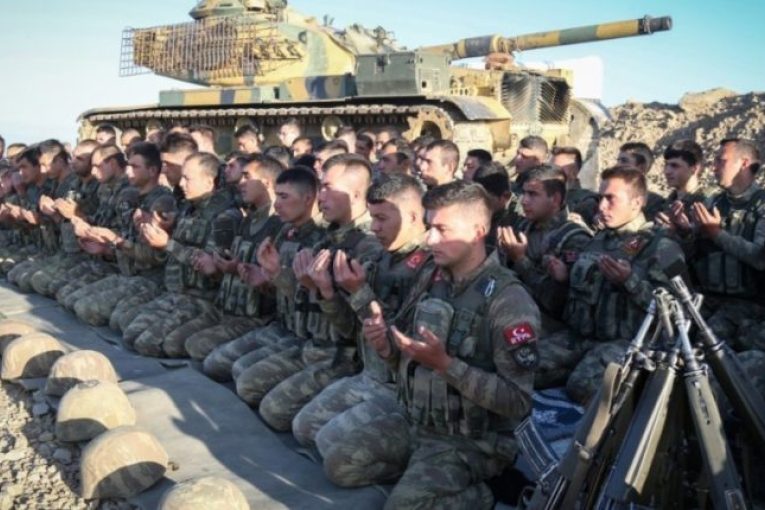 TREGUESIT/ Rritja e fuqisë ushtarake të Turqisë e jo vetëm: nga ateizmi në besim 12 turqia