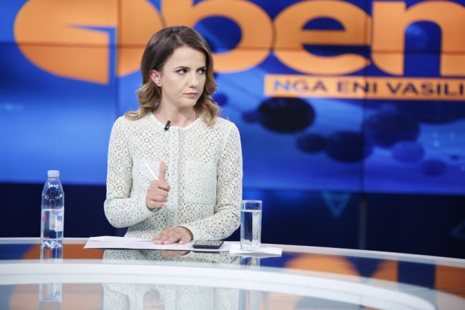 Rudina Hajdari: S’ka rrezik të arratiset Ilir Meta, s’ka pse nxitohemi me shkarkimin. Ju tregoj dy shkeljet e tij