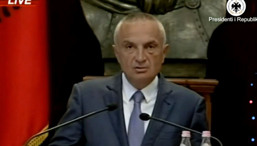 Ilir Meta pasi parashikoi tërmetin: Nuk ka çelje të negociatave me këtë krizë