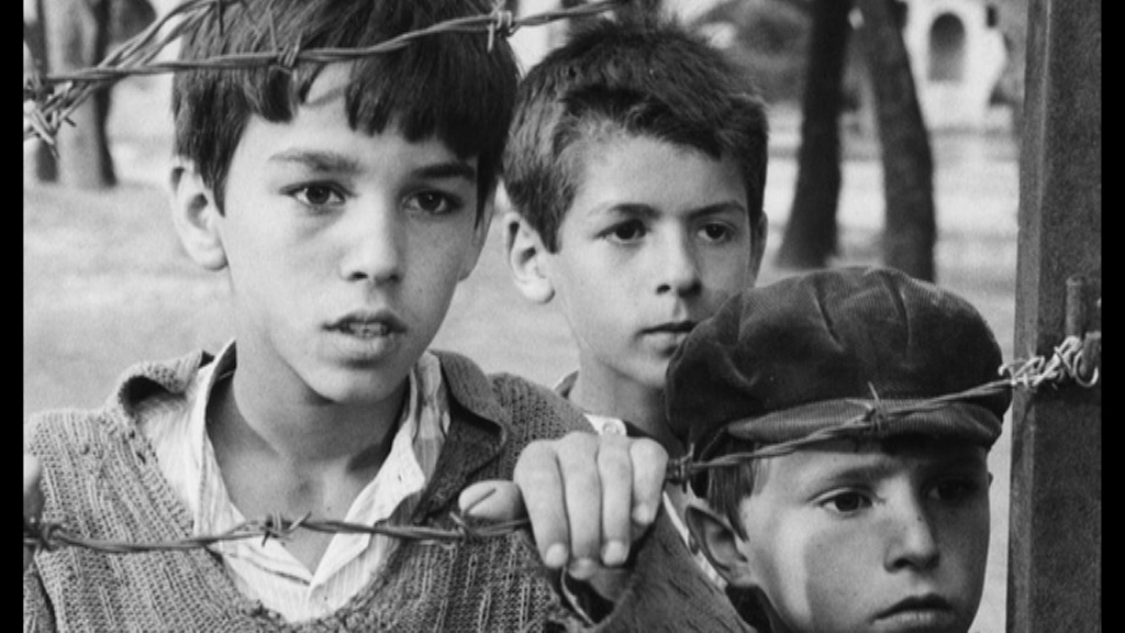 E mbani mend Tomkën, ja si duket ai sot (FOTO)