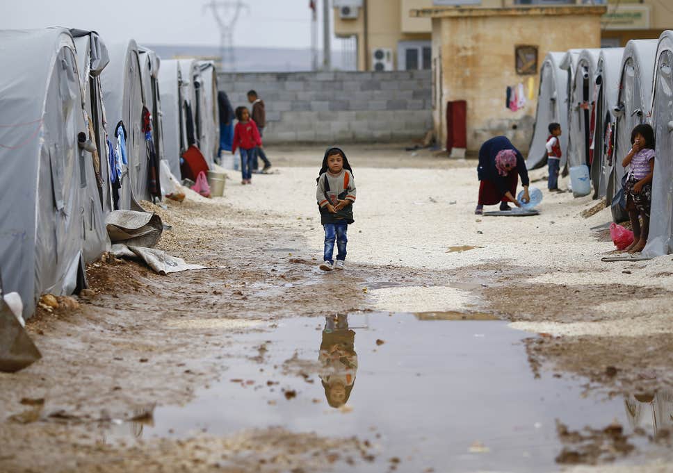 VIDEO/ Katër mite dhe katër të vërteta rreth refugjatëve (kryesisht sirianë) 14 refugee camp syria