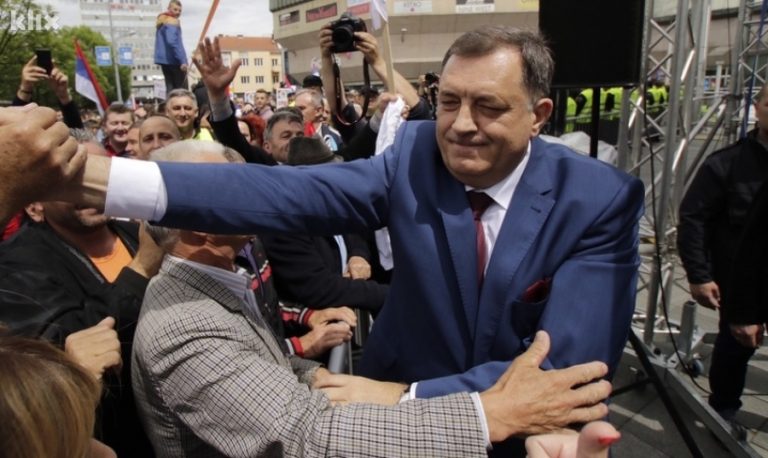 dodik pozdrav