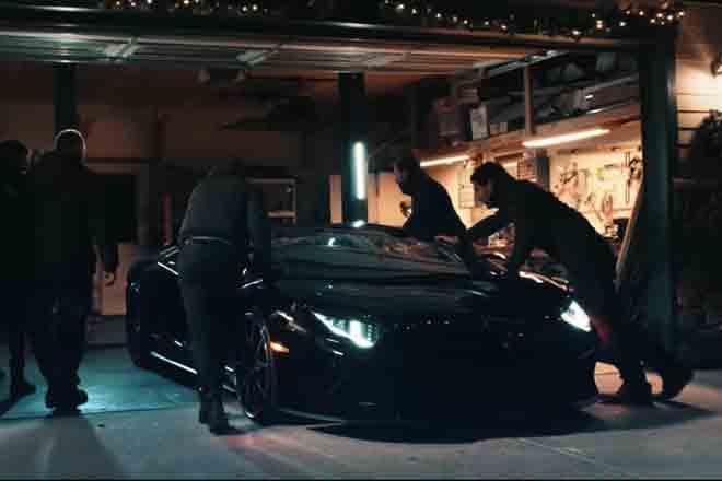 2019 Lamborghini Christmas video