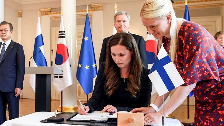 Finlanda me kryeministre të rë, "shoqe" me Majkon dhe Metën 8 sanna marin epa