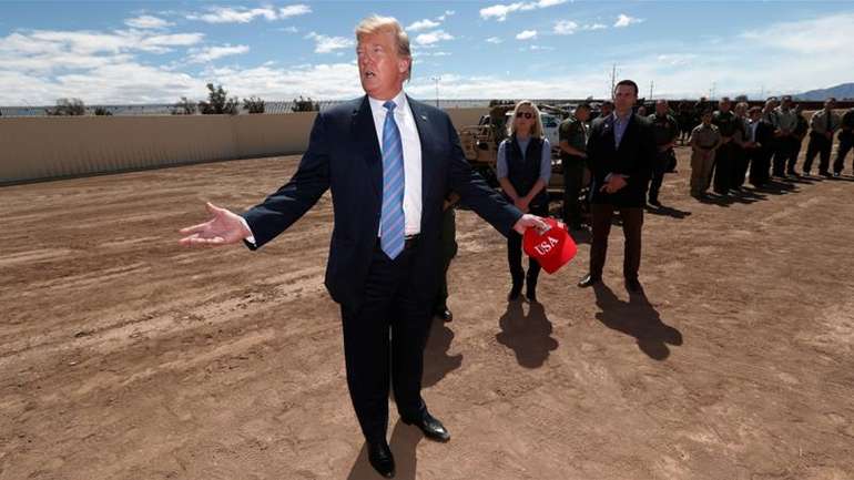 Më pak se gjysma e amerikanëve mendojnë se Trump duhet shkarkohet 5 trump granica reuters