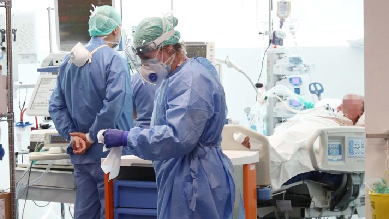 Berat/ Ministria e Shëndetsisë: Konfirmohet me koronavirus 14 vjeçari, rritet numri i të infektuarve