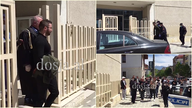 Berat/ Lirohet Edison Skëndo, mjeku që pretendohet se udhunua nga drejtori i policisë Hasan Ahmeti, qytetarët e Beratit e presin me duartrokitje – VIDEO