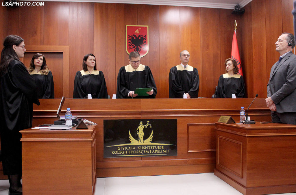 KPA vulos shkarkimin e ish-kryetarit të Gjykatës së Beratit, Agron Valva