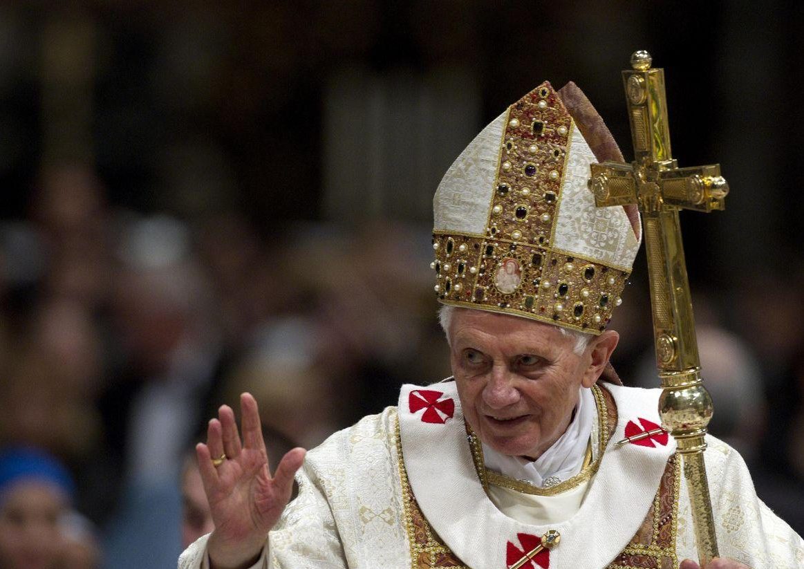 Media gjermane: Ish-Papa Benedikti XVI, i sëmurë rëndë