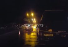 Aksident në Berat/ Vajzat me “Benz” marrin kthesën e gabuar dhe përplasin “Golfin” me 3 djem. Përfundon në spital pasagjerja