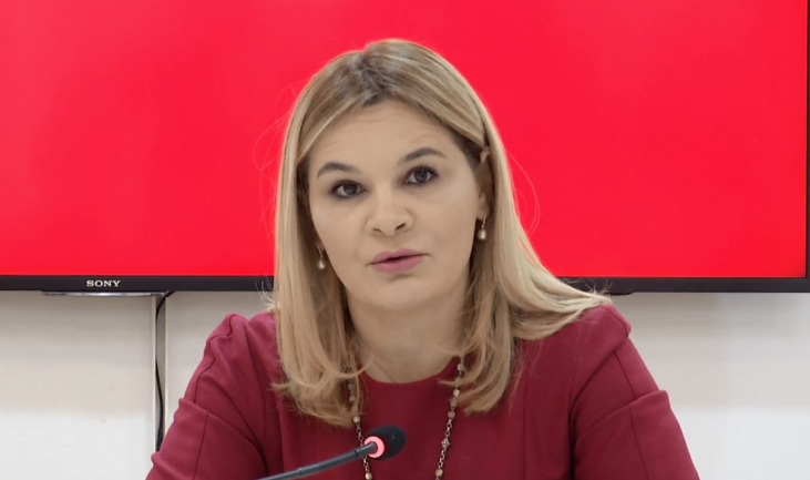 “Ti jemi mirënjohës që ka punuar 4 vite me një njeri që e urrente integrimin”, Kryemadhi zbulon bisedën me Gjoshën për Ramën: Nuk e besoja kur thoshte se do vetëm paratë