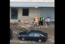 VIDEO/ Rrihet nga punëtorët e një firme prifti i qytetit, denoncimi: Kryebashkiaku hesht, e ka mendjen të vjedhë popullin