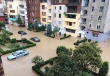 Përmbytjet/ Shikoni si është shembur rruga që lidh Kashnjetin me Lezhën (FOTO)