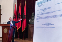 ‘’Boll me mashtrime’’, Meta i kundërpërgjigjet Denajt për marrëveshjen e huasë: Banorët e Selenicës presin përgjigje, pse qeveria po i lë pa rrugën e premtuar?