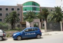 Sherri degradon në përdorimin e thikave, plagoset 23-vjeçari. Policia jep informacion për ngjarjen