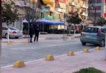 Shkojnë të vjedhin dyqanin, por pikasen nga polici që po ikte në punë. Si ia mbathën nga vendngjarja