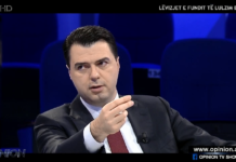 U pyet se në cilin qytet do të kandidojë/ Basha u përgjigjet gazetarëve, Vangjeli : Kësaj i thonë…