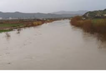 Përmbytjet, ulet niveli i ujit në Shkumbin e Devoll