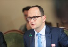 ‘Braktis’ Ramën për tu bërë pjesë e partisë së Albin Kurtit, Ditmir Bushati sqaron të vërtetën