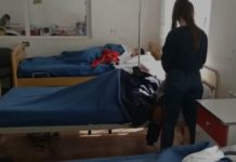 Përzihen ujërat e zeza me të bardhat, përfundojnë të helmuar në spital 30 banorë