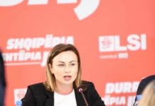 Shkollat pa ngrohje, LSI Durrës: Bashkia shpenzoi 800 mijë euro për lule, nxënësit mësim në të ftohtë