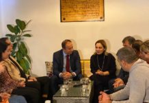 “3-4 fishimi i Njësisë 3 do të jetë i jashtëzakonshëm”, Kryemadhi takim me banorë të kryeqytetit: Pajisuni me karta ID, verifikoni emrin në listat e zgjedhjeve