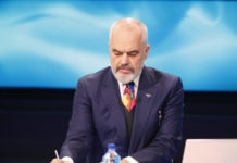 Darka e ministrave te Nusret, Rama ngatërrohet me fjalët e tij: Videoja u postua për nderimin e tavolinës (Pse u fshi pak minuta më vonë?!)