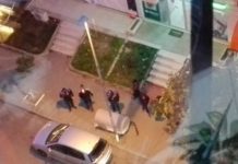 LAJM I FUNDIT/ Shkoi të rregullonte depozitën në tarracën e pallatit, bie nga lartësia gruaja
