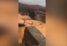 VIDEO/ Prurjet masive të lumit shembin urën në fshatin Kalivaç, mbeten të izoluara 150 familje