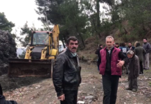 Banorët e fshatit në protestë kundër vendit të depozitimit të mbetjeve