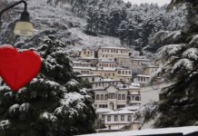 FOTO/ Berati mbulohet nga ‘velloja’ e dëborës