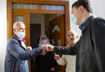 Basha viziton familjen e varfër në Lundër: Qeveria jonë do të mendojë për njerëzit, më 25 prill fiton Shqipëria