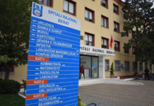 Procedohet mjekja gjinekologe në Berat, merrte para nga gratë shtatzëna, e pëson dhe kunata e njërës prej tyre